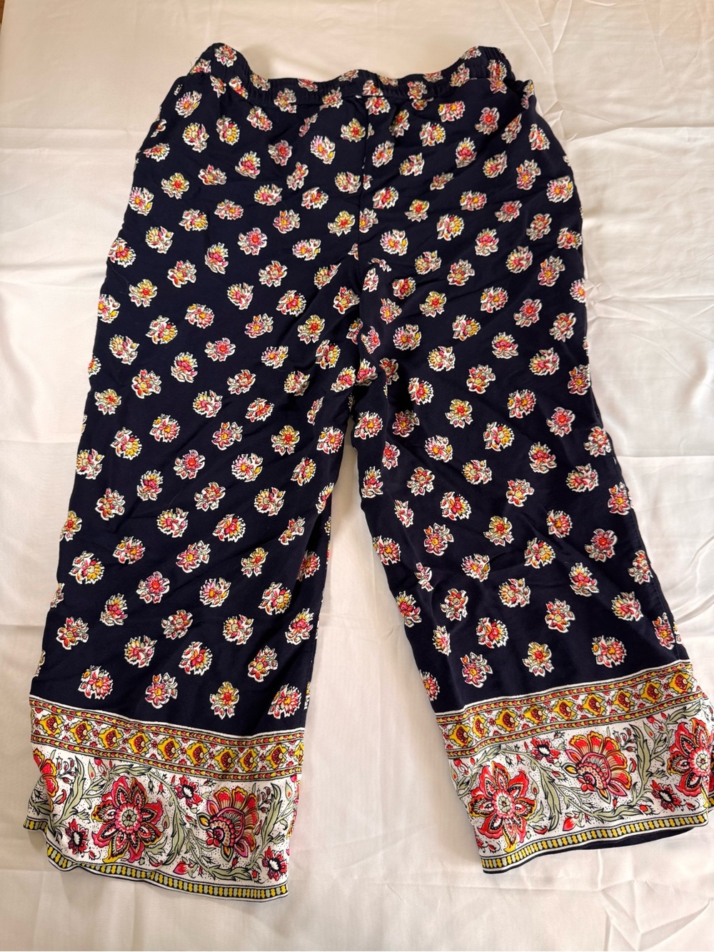 LOFT Navy Floral Pull On drawstring cropped wide legged - Picture 7 of 7